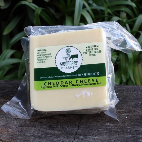 Cheddar Cheese, 250g (Mooberry Farms)