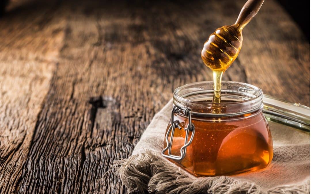 Raw Honey Health Benefits and Uses